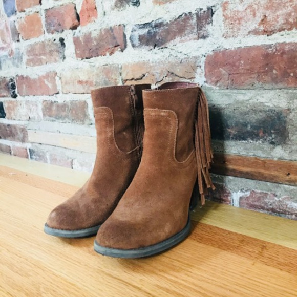 Dark brown suede fringe booties - Picture 4 of 5